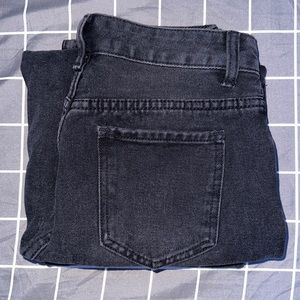 Black Non-Ripped Jeans